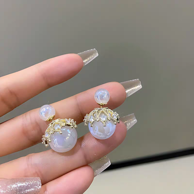 Crystal Pearl Earings